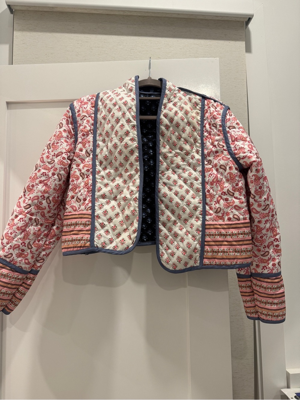 Reversible quilted jacket - Picture 5 of 5